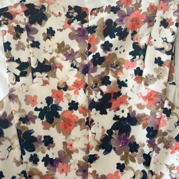 Jessica Simpson Pretty Floral Dress - Picture 7 of 8